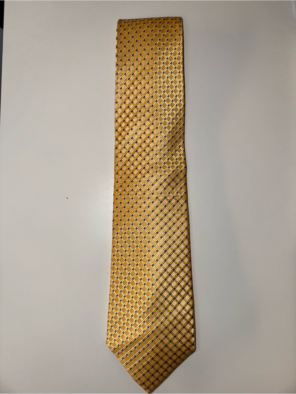 Bugatti Gold Silk Tie Geometric Pattern Blue Dots $65 Retail NWT